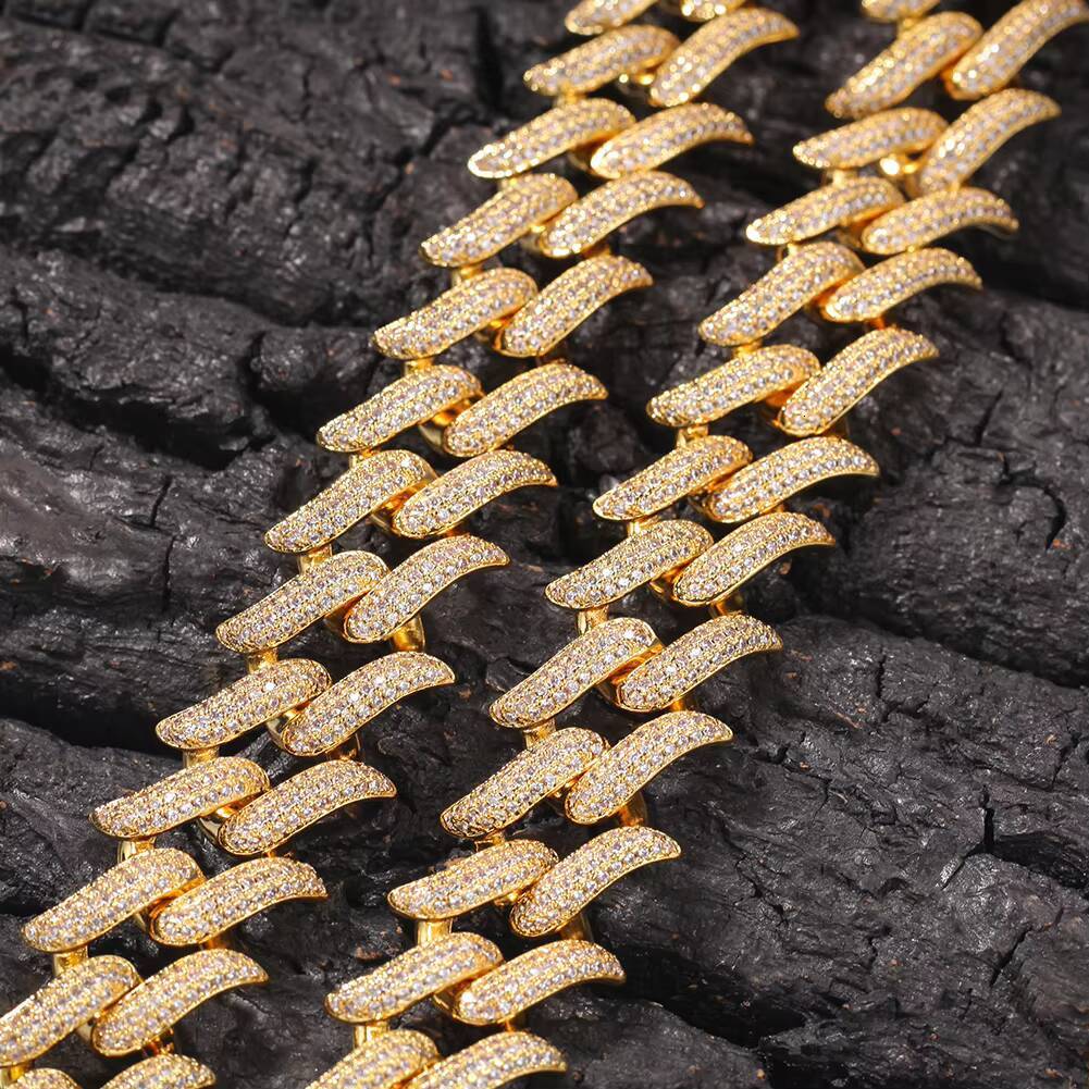 New Thorn Cuban Bracelet Punk Thorn Cuban Link Bracelet 20mm Moissanite Hip-Hop Mens Bracelet Couple