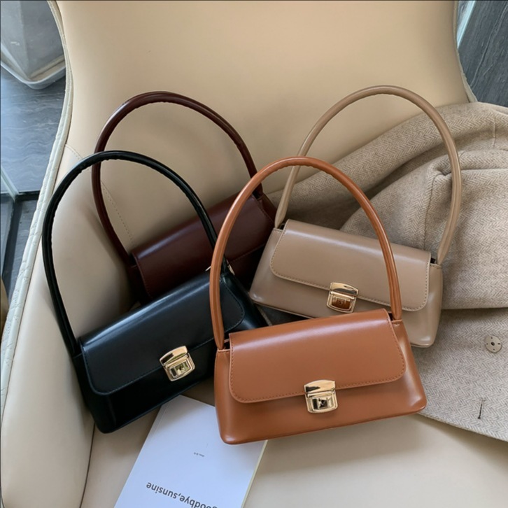 Free Shipping High Value Leather Baguette Bag for Women Vintage Lock Shoulder Bag