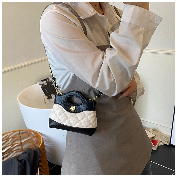 Free Shipping High Value Mini Quilted Handbag for Women Cute Top Handle Crossbody Purse with Chain Strap