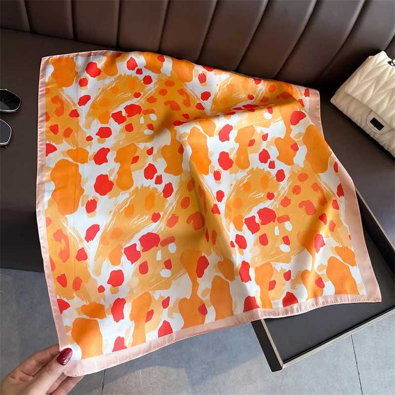 2026 New Fashion Print Silk Square Scarf Women Suitable All Seasons Decoration Neck Ties Kerchief Wraps Female Hijab Neckerchief Z260330