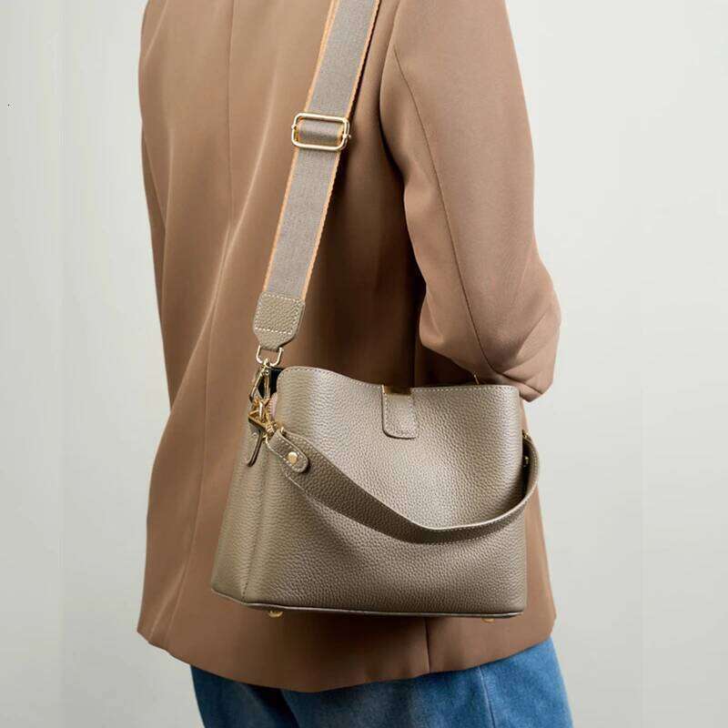 Hifashion Cow Genuine Leather Bucket Shoulder Crossbody Bags For Women Designer Wide Strap Tote Ladies Handbags
