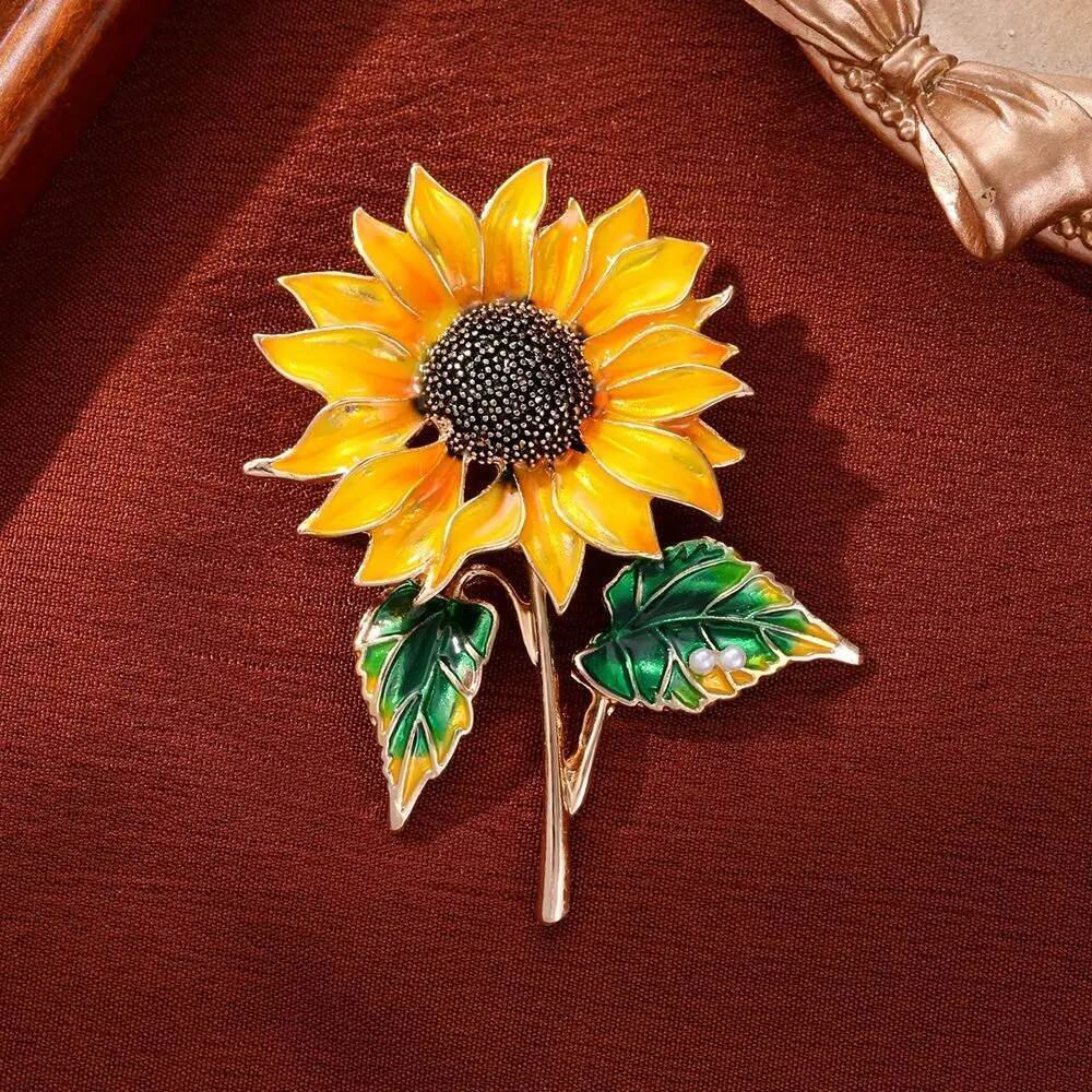 Baroque Luxury Pins Flower Sunflower Design Couple Surprise Gift Enamel Brooch Beautiful Lapel Pin Accessories