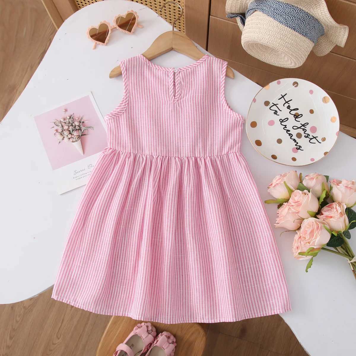 Summer New Childrens Clothing Fashion Pink White Striped Bow Tie Vest Dress Korean Version Girls Casual DressesT260330