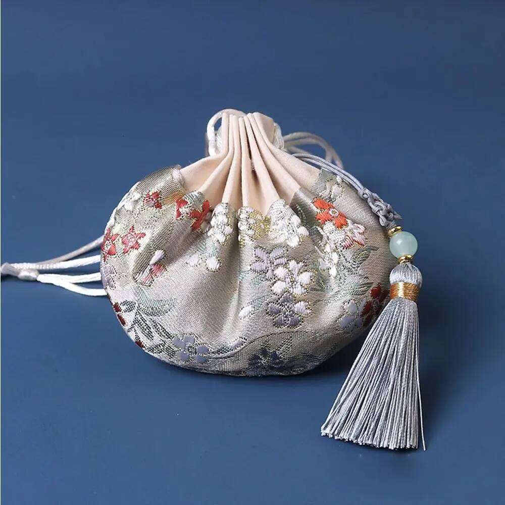 Chinese Embroidery Chinese Style Empty Sachet Purse Drawstring Women Tassel Storage Bag Multi Color Embroidery Cloth Jewelry Pouch