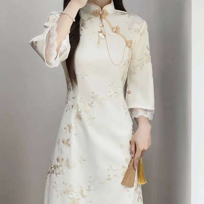 Chinese Traditional Qipao Dress Beige Flowers Printed Stand Collar Mid Sleeve Cheongsam Women Elegant Evening Dresses MAKOUFEI