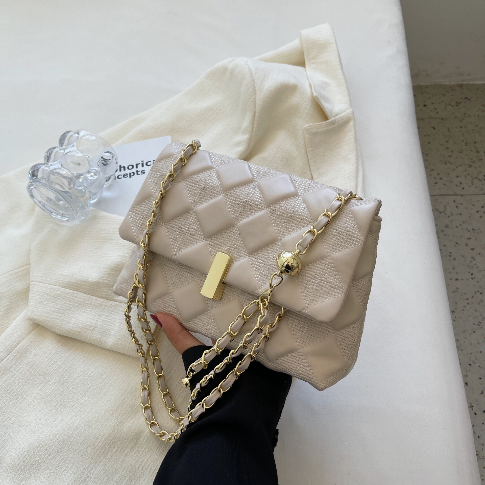 Fashion Women Crossbody Bag Pu leather Design Underarm Bag