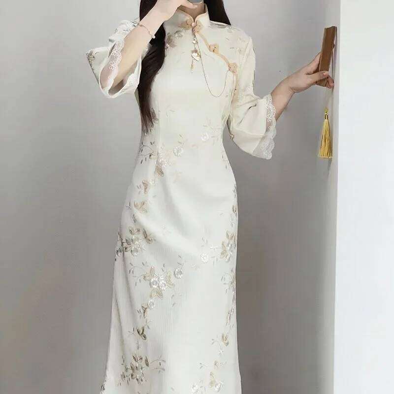 Chinese Traditional Qipao Dress Beige Flowers Printed Stand Collar Mid Sleeve Cheongsam Women Elegant Evening Dresses MAKOUFEI