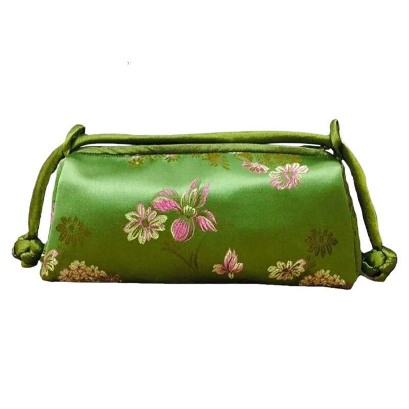 Chinese Embroidery Fashion Luxury Chinese Style Silk Bag Women Handbag Japanese Hand Embroidery Totes Cheongsam Female Cosplay Bags Clutch Purses Clut