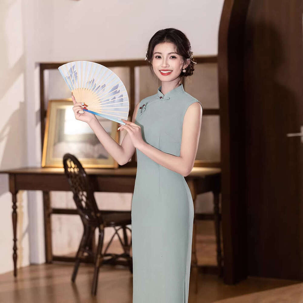 2026 Summer New Solid Color Chinese Modified Cheongsam For Women, Sleeveless, Artistic Elegant, Everyday Young Style Dress, In Stock Qipao Hanfu Silk