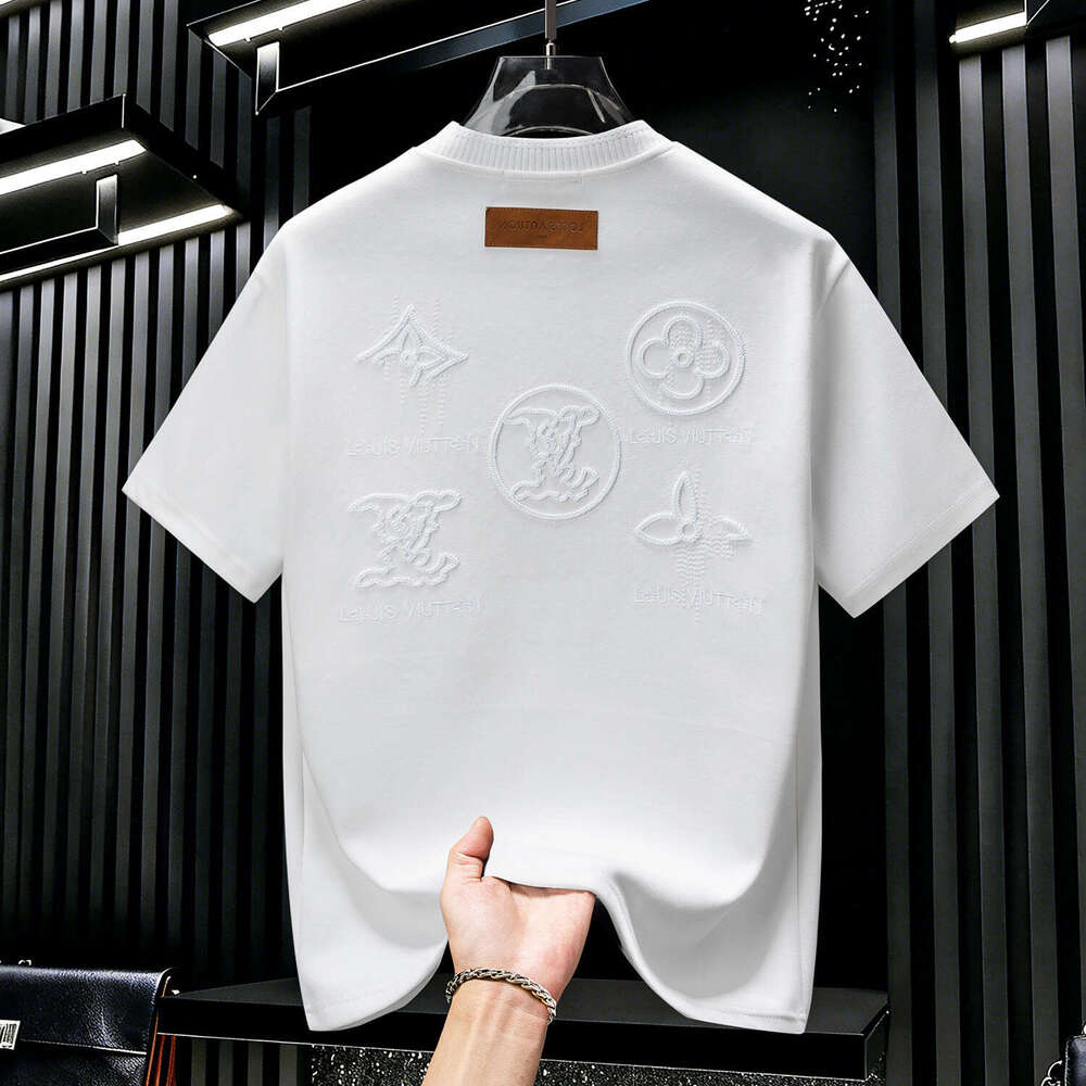 European Station Trendy Brand Light Luxury High-End Embroidered Short Sleeve T-Shirt Men 2026 Summer New Fashion Round Neck Versatile Top
