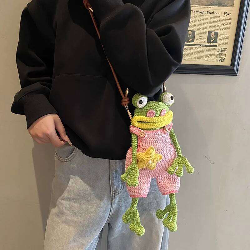 Finished Big Mouth Frog Mobile Phone Sausage Lips Wool Woven Bag Leather Shoulder Strap Ugly Cute Christmas Gift Clutch Bags