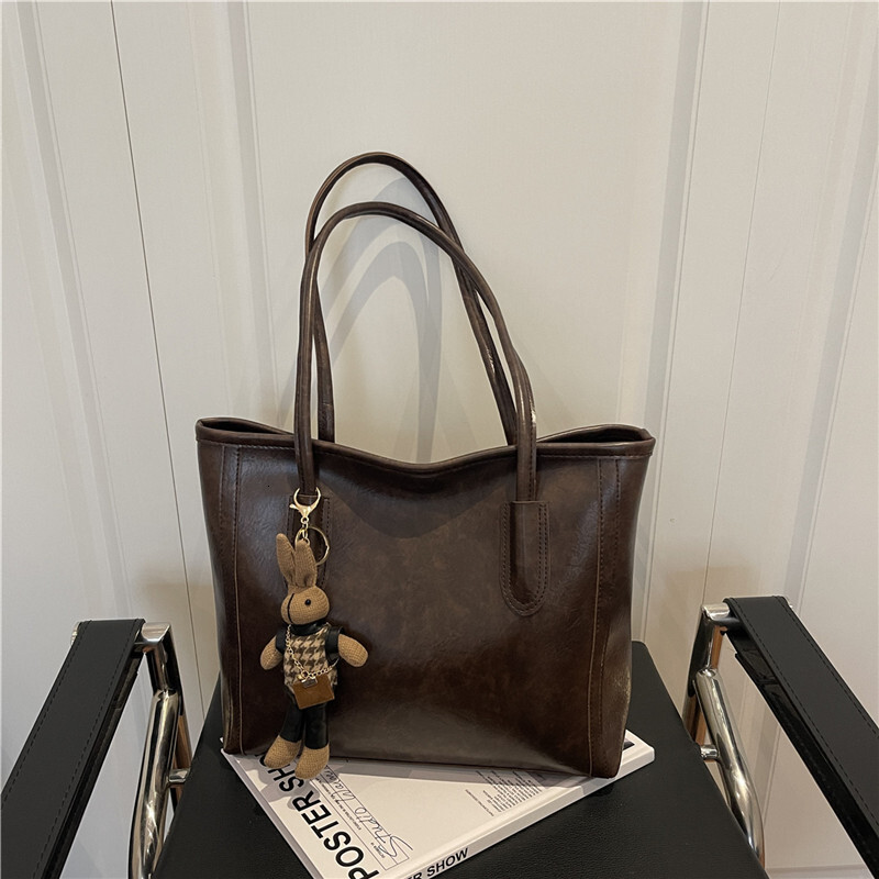 Free Shipping High Value 2026Retro Casual Tote for Women New Fashion Trend Large Capacity Shoulder Bag Simple Travel Handbag