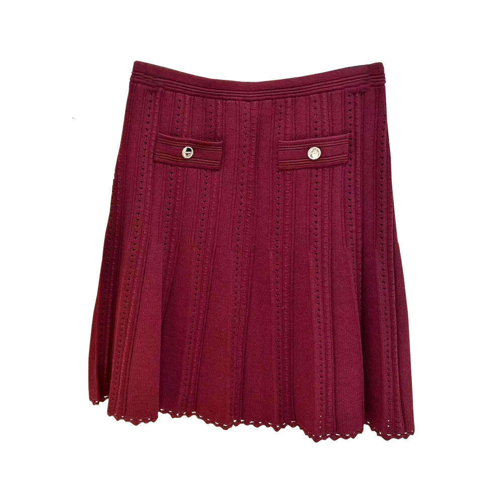 2026 autumn and winter new French round neck S18 sleeveless vest knitted top+pleated skirt women's set