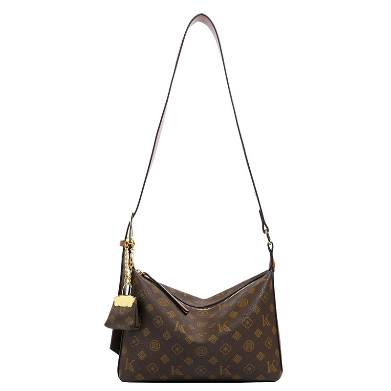 Lady's Fantasy Luxury Designer Large-capacity commuter tote for women, 2026 new fashion retro shoulder underarm bag, elegant light luxury crossbo