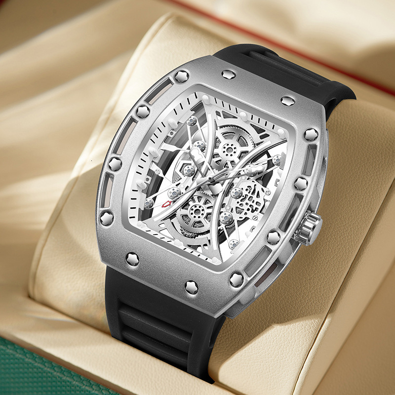 Watches Men Designer Diamond Waterproof Reloj De Lujo Sports Sporty Luxury Minimalist Swimming Running Reloj Hombre Homme Montre De Luxe