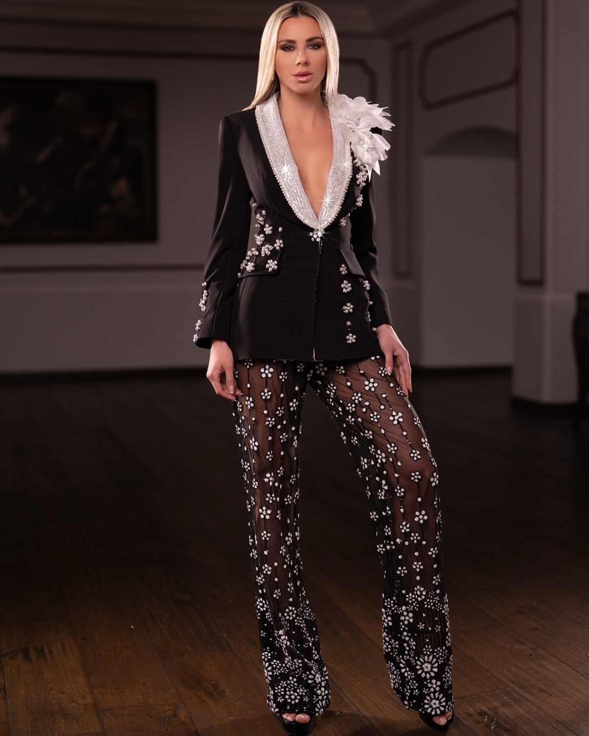 Luxury Pearls Ladies Pant Suits Women Prom Blazers 2 Pieces One Button Customized Birthday Party Customized Outfits