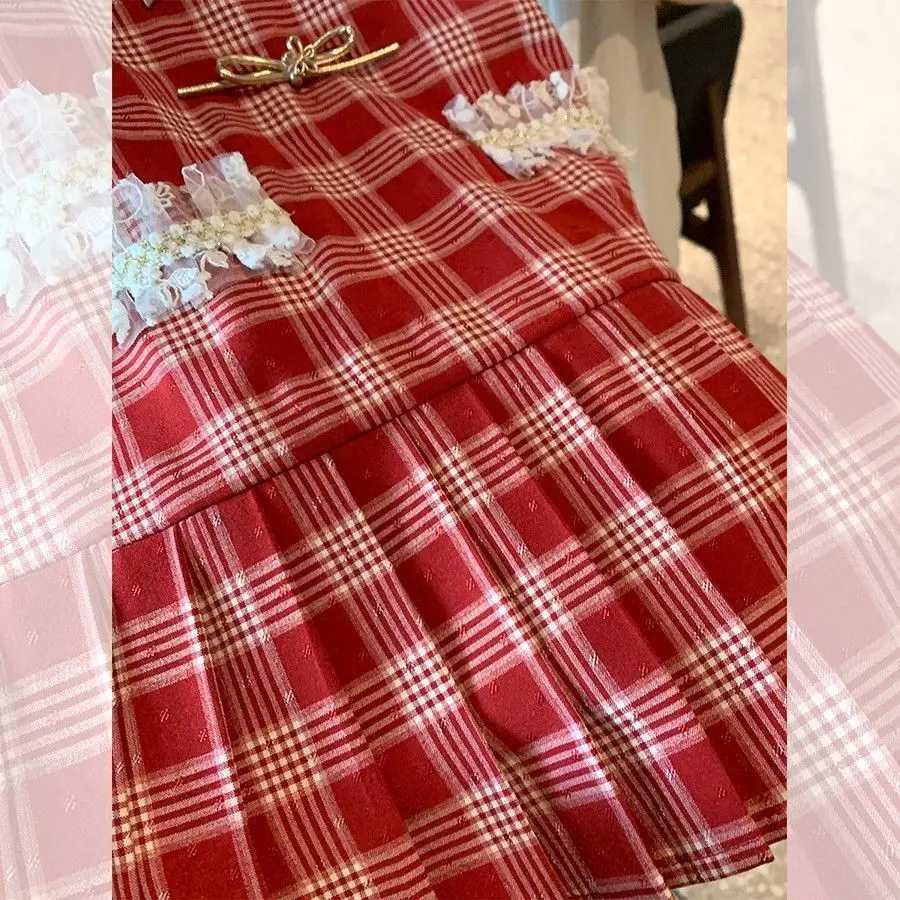 Girls Skirt 2025 Summer New Childrens Clothing Korean Style Girl Baby College Style Red Plingham Lace Sundress Casual SimpleT260330