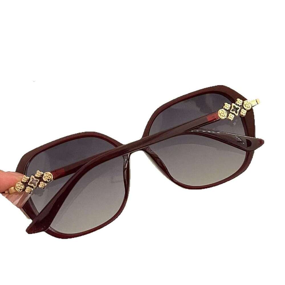 Dainty 2026 Design New Sunglasses for Women, High-end Fashionable UV-Protective Polarized Sunglasses Glasses