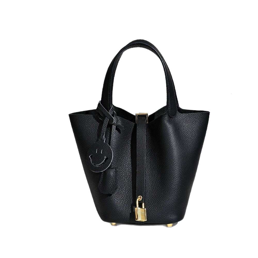 Designer Bag Tote bag Luxury Leather Messenger Shoulder Canvas Bag Handbag Fashion Wallet Outdoor Beach Bag Woman Shopping Bag High Quality Wallet 999