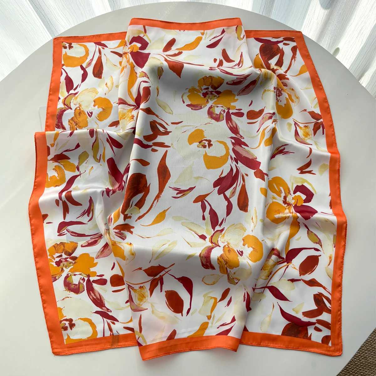 Design Print Silk Imitation Scarf for Wen Square Hairbands Foard Fem Bandana Neck Kerchief bands 2026 New X2603281