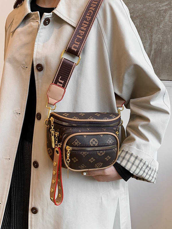High-end fashion multi-layer zipper shoulder crossbody bag, new retro print chest bag, women's luxury handbag, niche designer lightweight luxury 