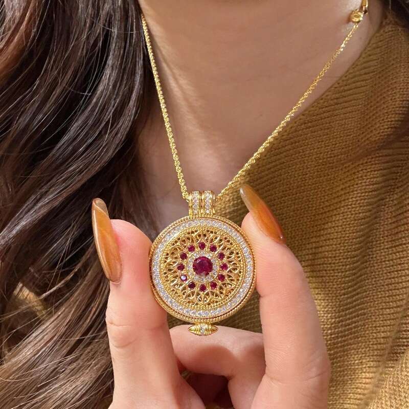 Dainty Retro New Chinese Style Full-Diamond Ruby Design Rose Compass Necklace, Two-Tone Exquisite Versatile Elegant Clavicle Chain