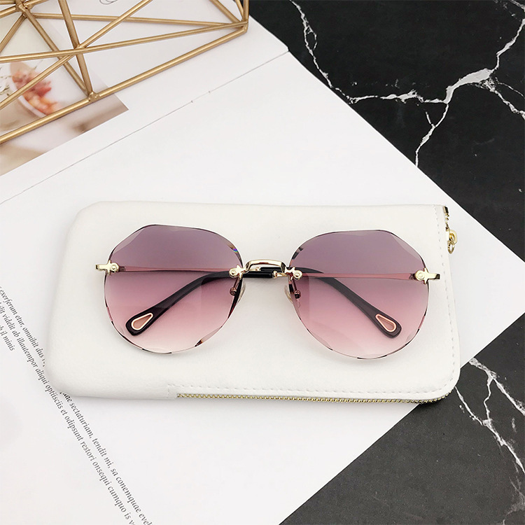 Fashionable Frameless Women's Designer Sunglasses Luxury Accessories Internet Famous Street Photography Large Frame Outdoor Sun Protection Cyclin