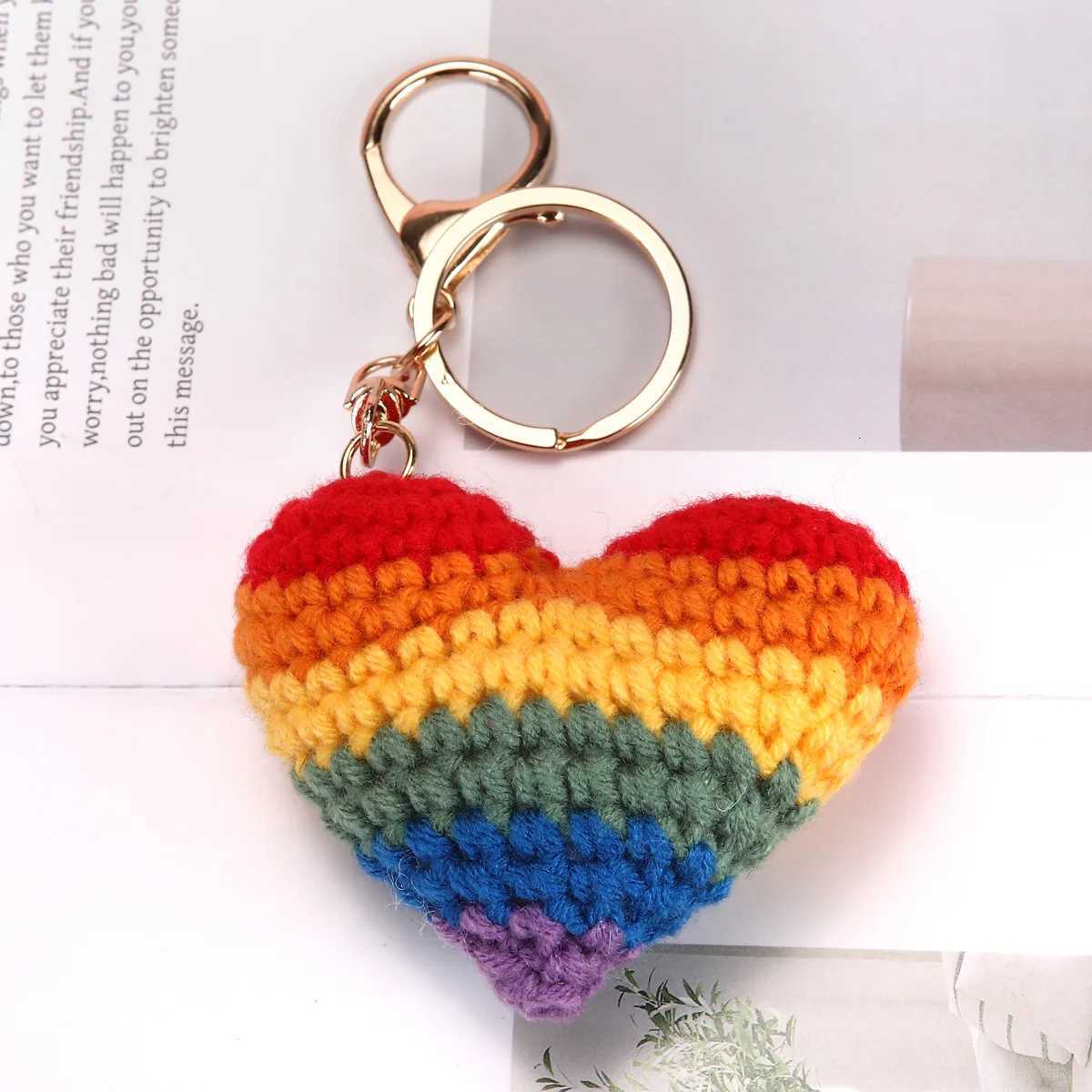 Unisex Bag Pendant Love Rainbow Clover Colorful Flower Handmade Knitted Kawaii Bag Charms Multifunctional Fashionable Keychains Z260330