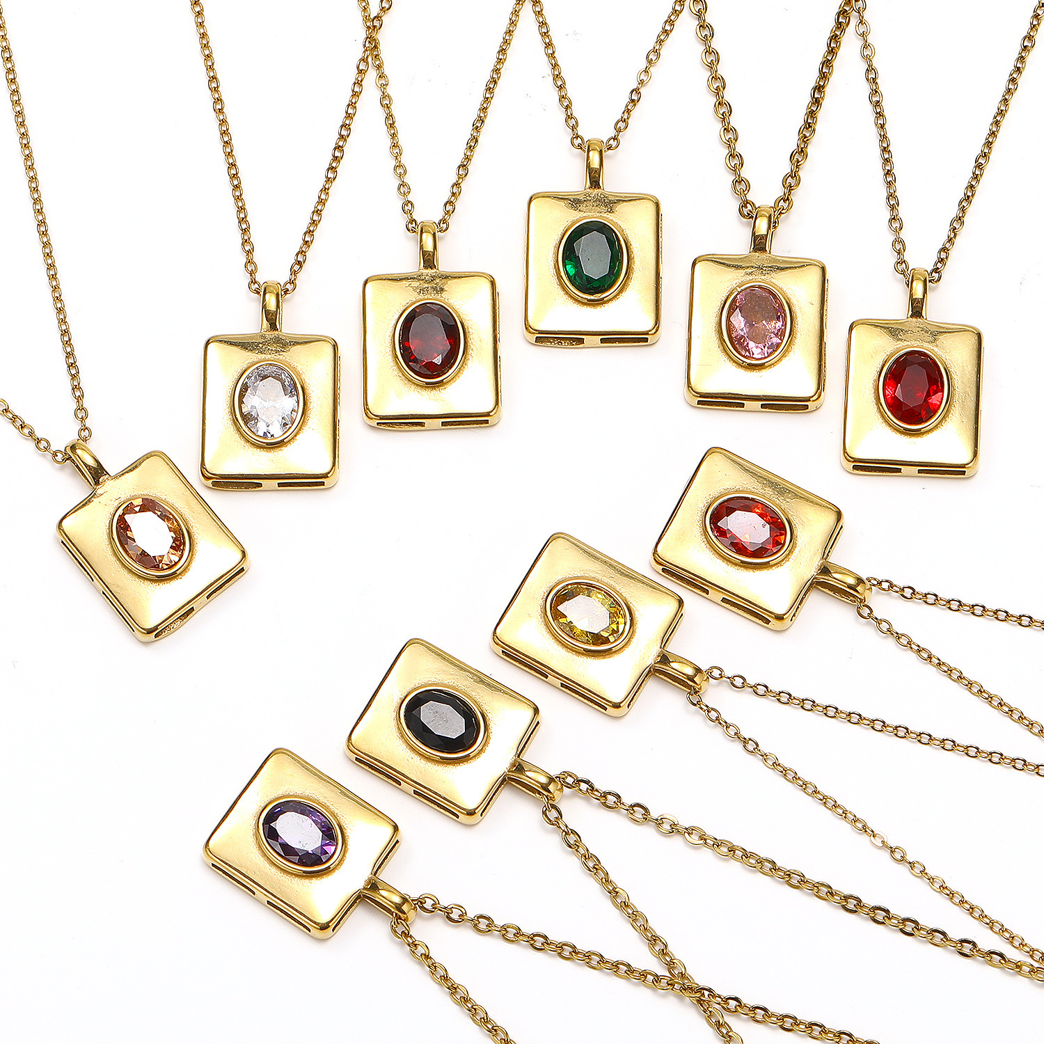 Designer luxury French-style -pired vintage oval zircon square pendant necklace for women, niche design, light luxury, elegant collarbone chain