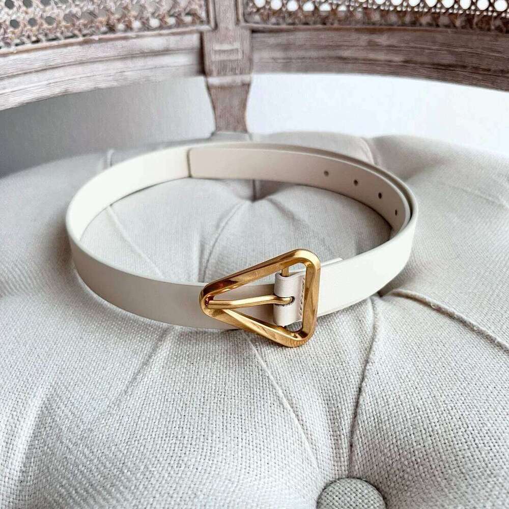 Fashion Leather Thin Belt For Women Triangle Buckle Waist Strap Female Jeans Dress Trouser Decorative Waistband Chunjinqiuli
