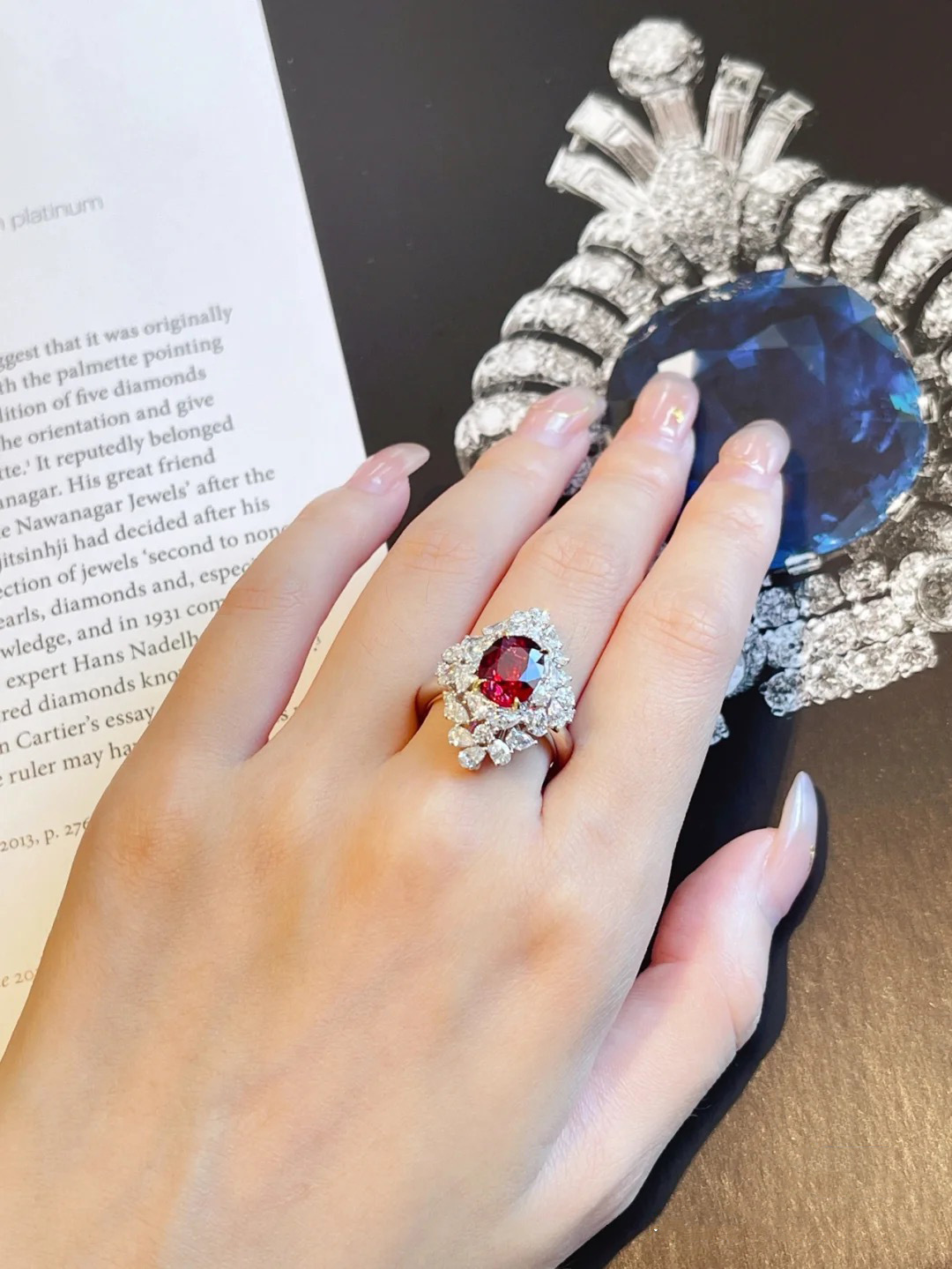 Jewlery Designer For Women Brilliant And Understated Ins-Style High-End Socialite Style Exquisite Handcrafted Gemstone Sunflower Goddess Pigeon Blood 