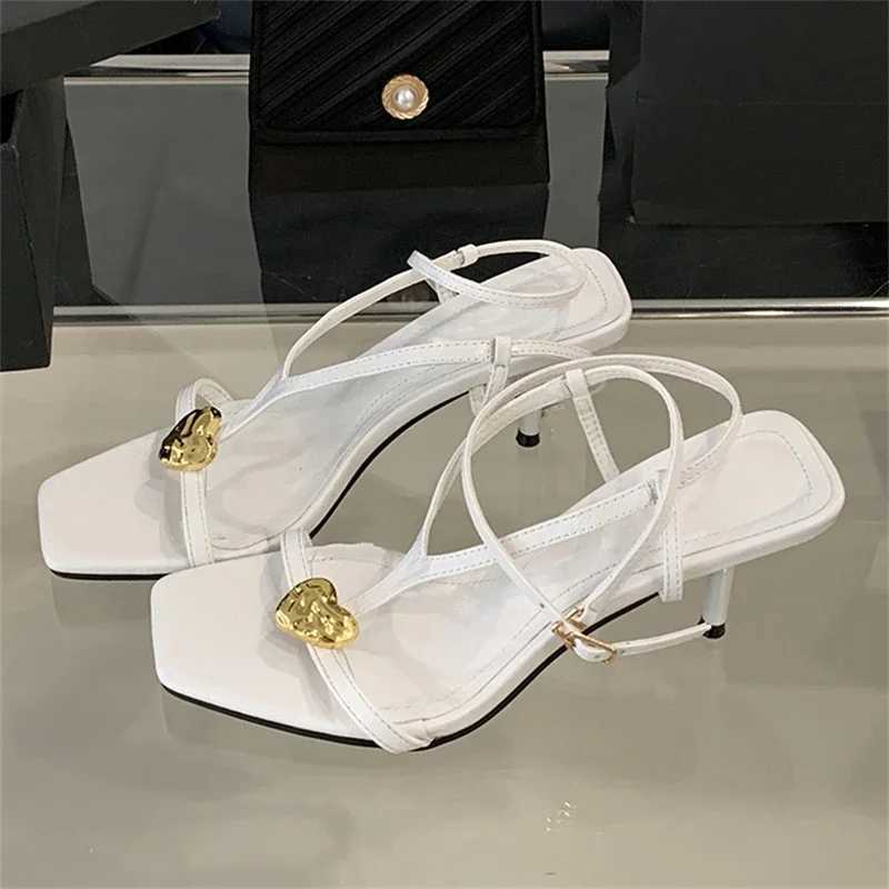 Summer Fashion Metal Buckle Narrow Band Sandals Women Band Open Toe Thin Low Heel Gladiator Party Shoes Zapatos De Mujer Z260330