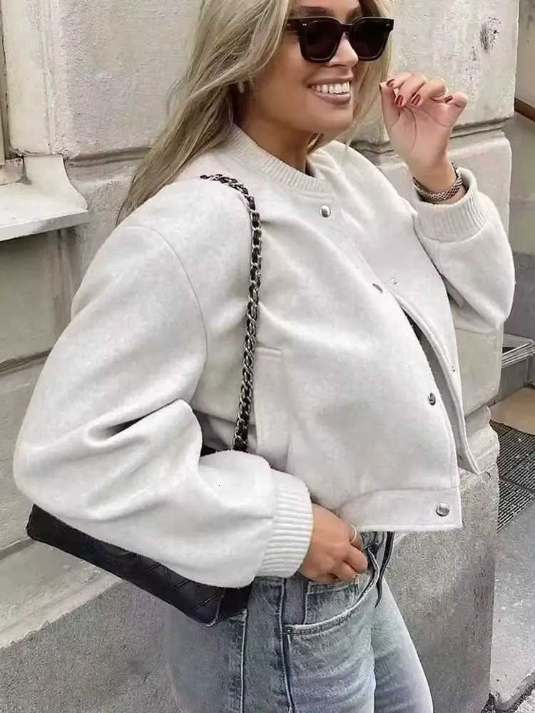HH 2024 Female Street Fashion Solid Bomber Jacket Long Sleeves With Pockets Single Breasted Autumn Casual Coats Retro TopsT260328