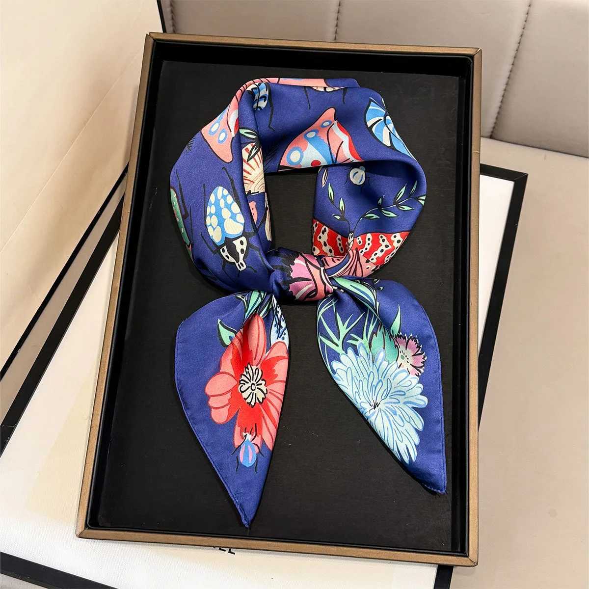 2026 New Print Silk Square Scarfs Wen Soft Satin Neck Ties Fashion Kerchief scarf Fem Hijab Foard Bandana X260328