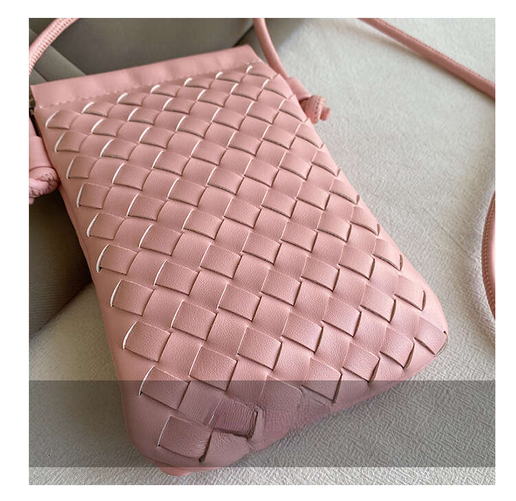 Shoulder Bag Designer Bag Exquisite Knitted Style Small Bag Women's New High End And Versatile Commuting Vertical Fashion Crossbody Phone Bag Lux