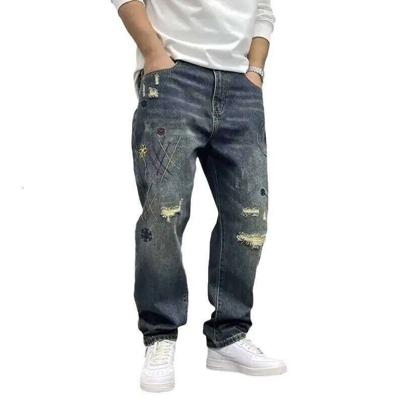 Four Seasons New Fashion Men's American High Street Hole Patched Loose Wide Leg Jeans Pants Vintage Washed Denim Trousers Male 26Y0330
