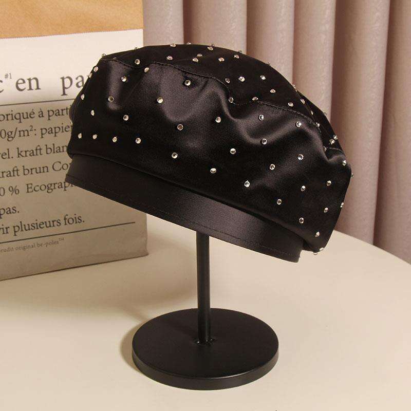 Women's thin beret for Design Dainty summer, popular on Instagram, British and Korean style, with star pattern, makes the face look smaller, pain