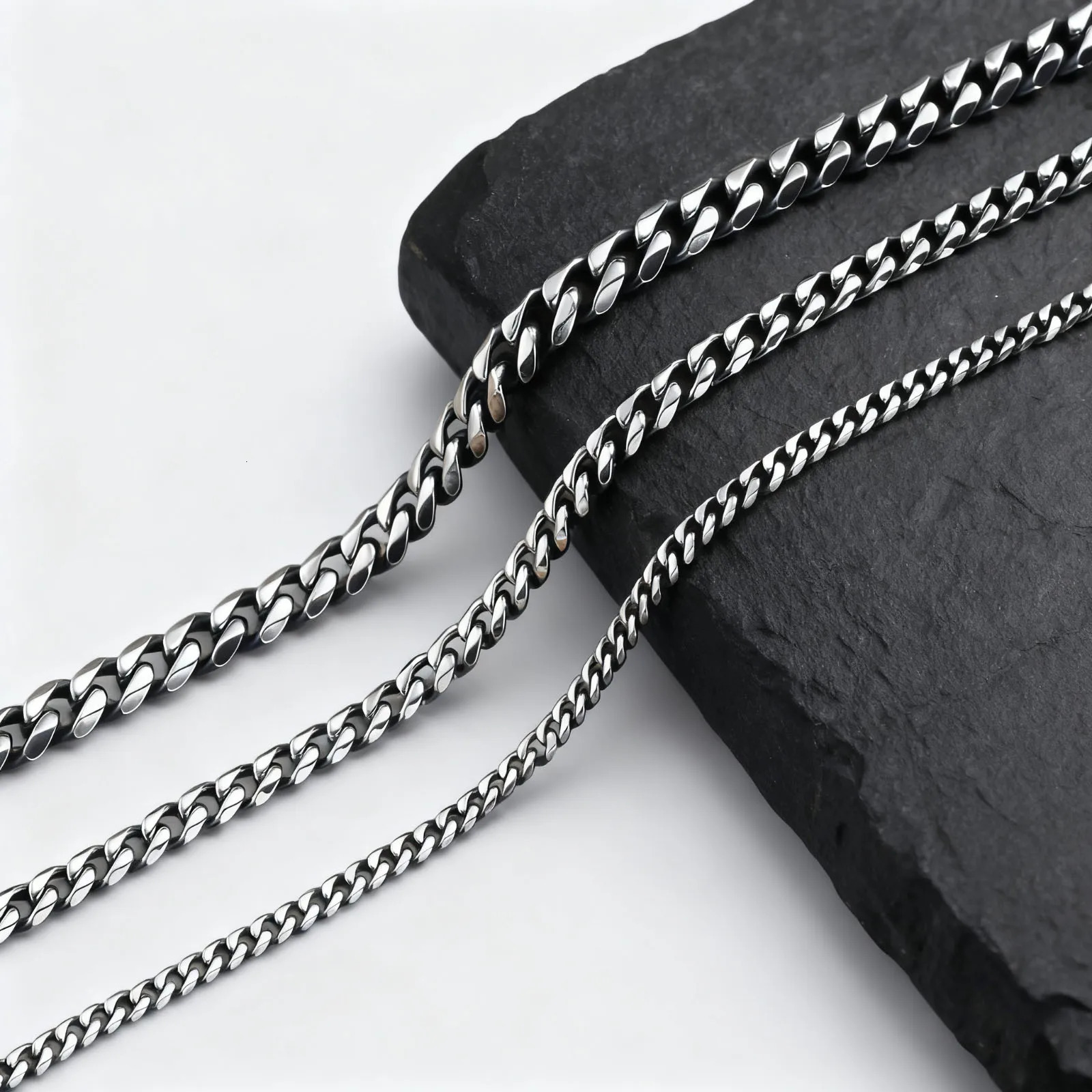 Vintage Chain Necklace for Men Boys357mm Retro Grey Stainless Steel CollarsRock Punk Antique Jewelry Gifts 260327