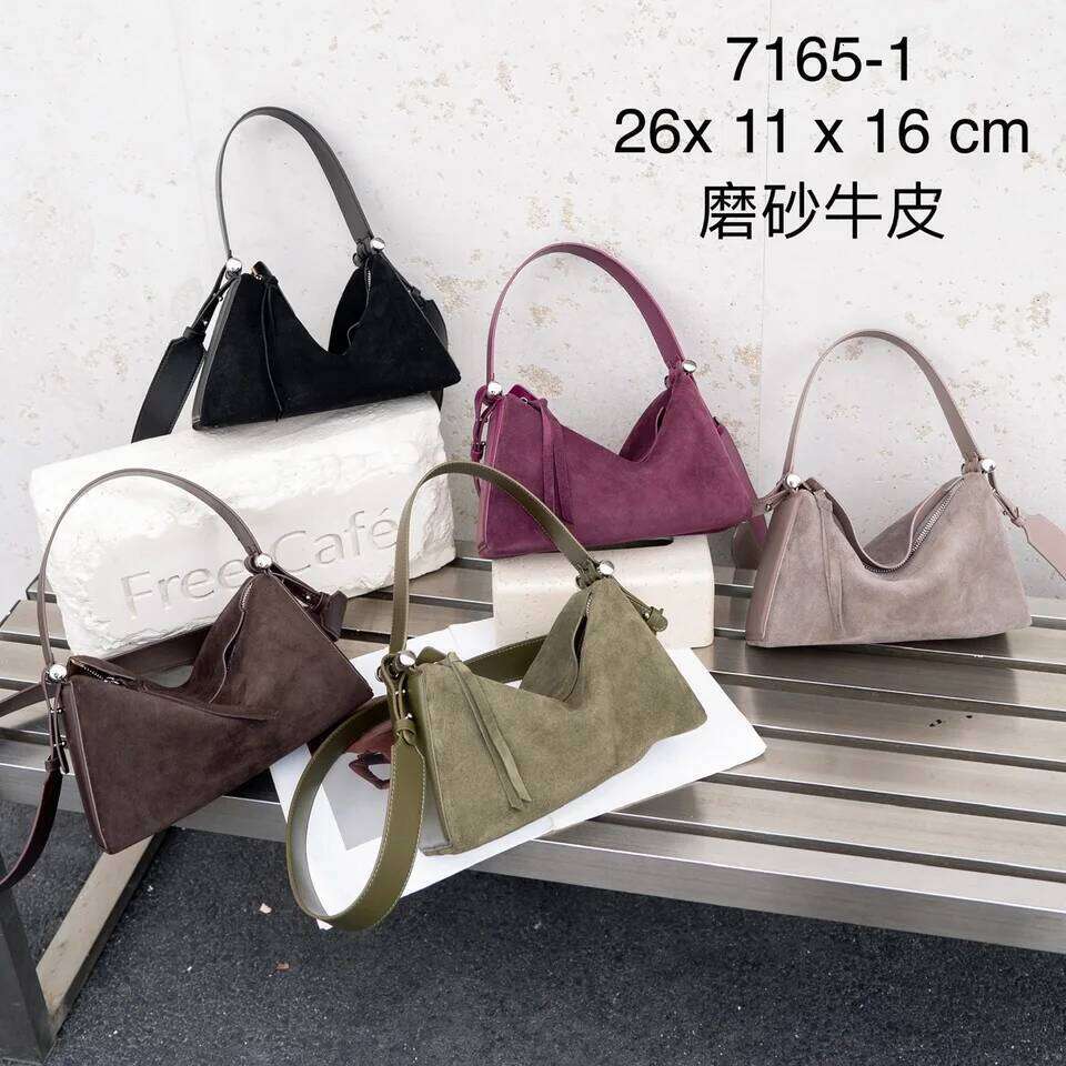 New Niche Luxury Designer Crossbody Armpit Head Layer Cowhide Leather Ladies Wide Shoulder Strap Large Capacity Bag