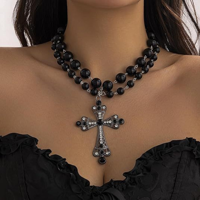 Hip-hop Luxurious Punk Style Necklace Cross Collage Imitation Pearl Collar With Exquisite Delicate Perfect For Everyday Wear As A Versatile & Jewelry 