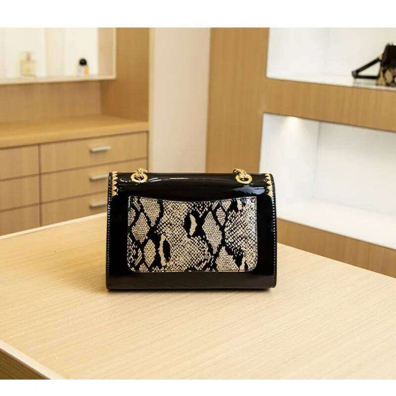 Hot Selling High-End Snake Patterned Shiny Chain Single Shoulder Crossbody Bag, Stylish Women's Bag