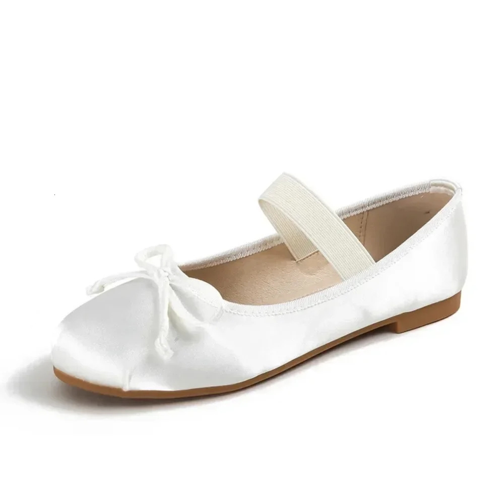 Ballet Flats Women Shoes 44 Mary Jane Shoes Round Toe Womens Shoe Bow Silk Satin Flats Women Shoes Plus Size 33-44 Valentine 260323