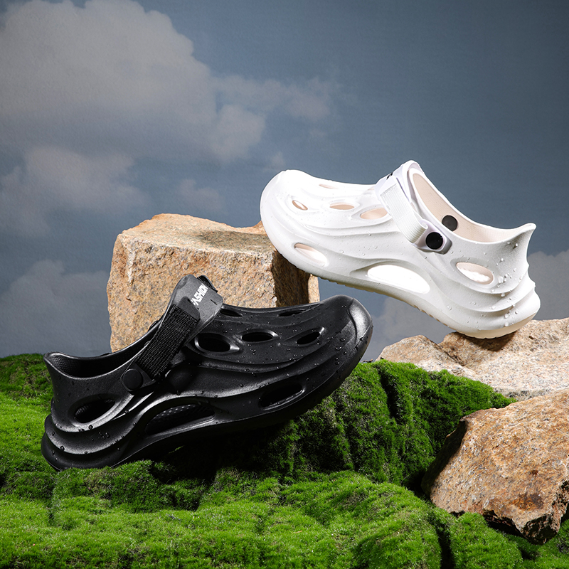 Trendy Casual Sell Well Slippers Lady Gentlemen Sandy Beach Hole Shoes Men Women Breathable And Lightweight Flip-ps