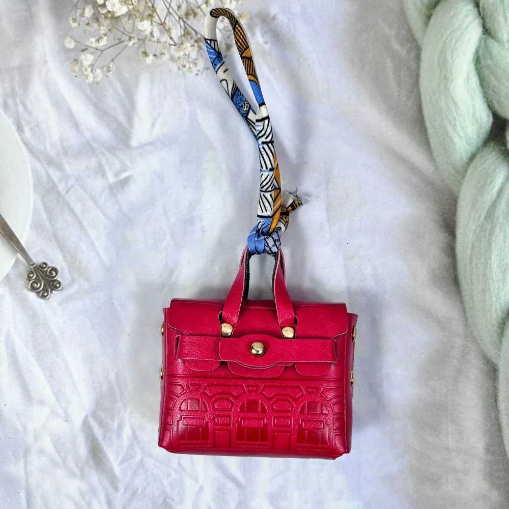 Coin Purse House-shaped Mini Earphone Bag Portable Hand Rope Leather Coin Small Bag Handheld Bag Charm Luxury Handbag Keychain Z260330