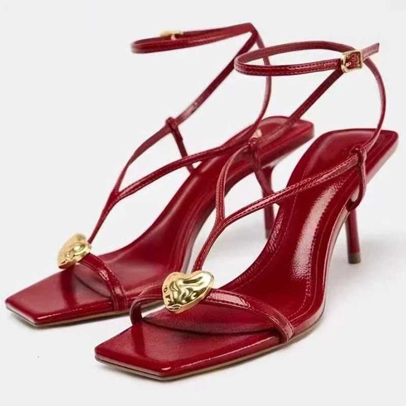 Red Sexy Metal Buckle High Heels Women Fashion Ankle Strap Wedding Party Shoes Ladies Square Toe Elegant Brand Sandals Women Z260330