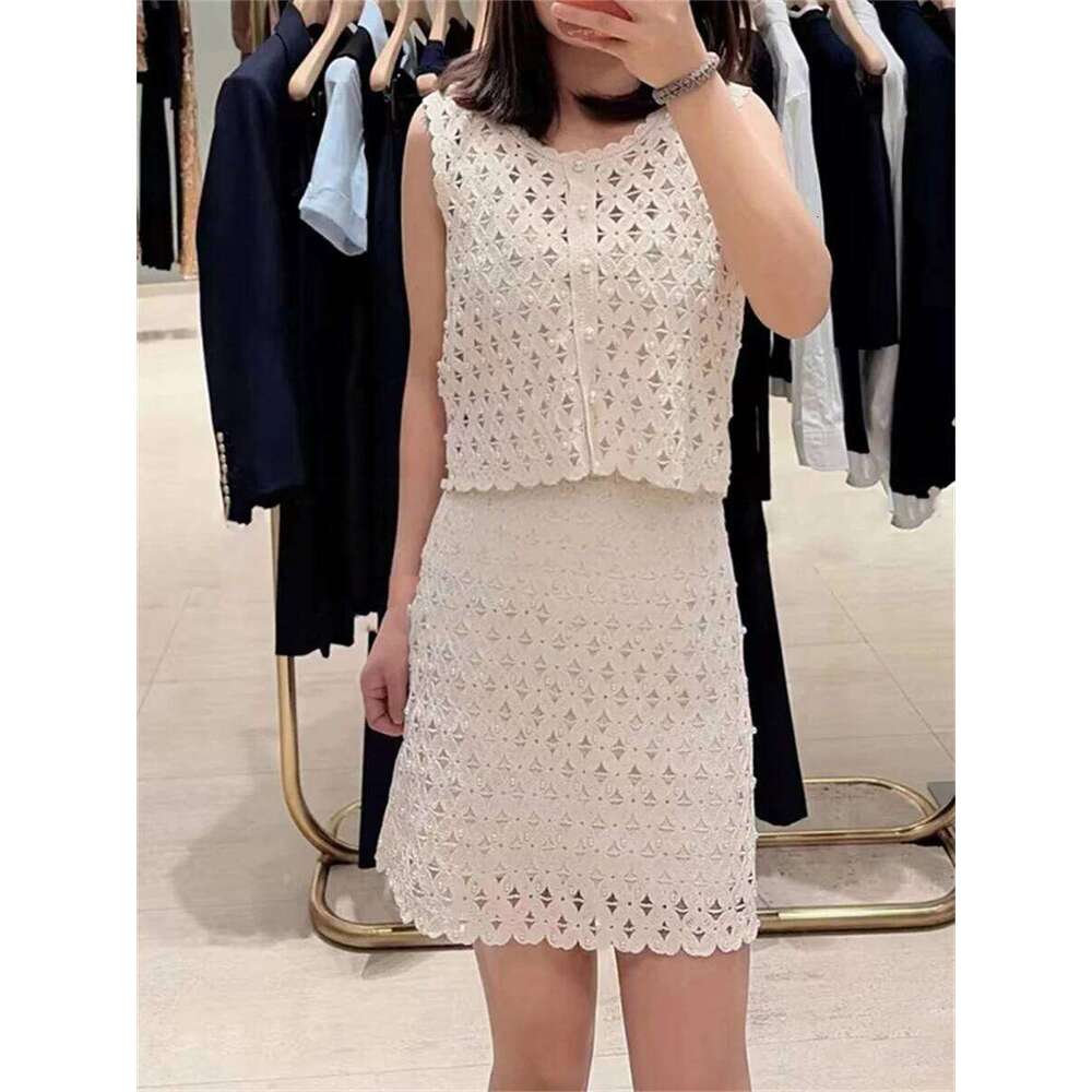 Summer New Women Hollow Out Pearl Decoration Vest Sleeveless Single-Breasted Tank Top Or Slim Ladies Mini Skirt Mdng260330