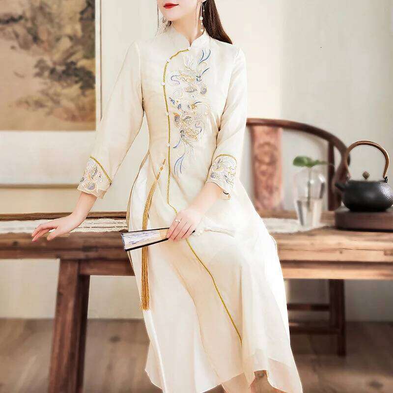 High-End Spring Summer Women Cheongsam Retro Elegant Embroidery A-Line Lady Party Qipao Dress S-Xxl MAKOUFEI
