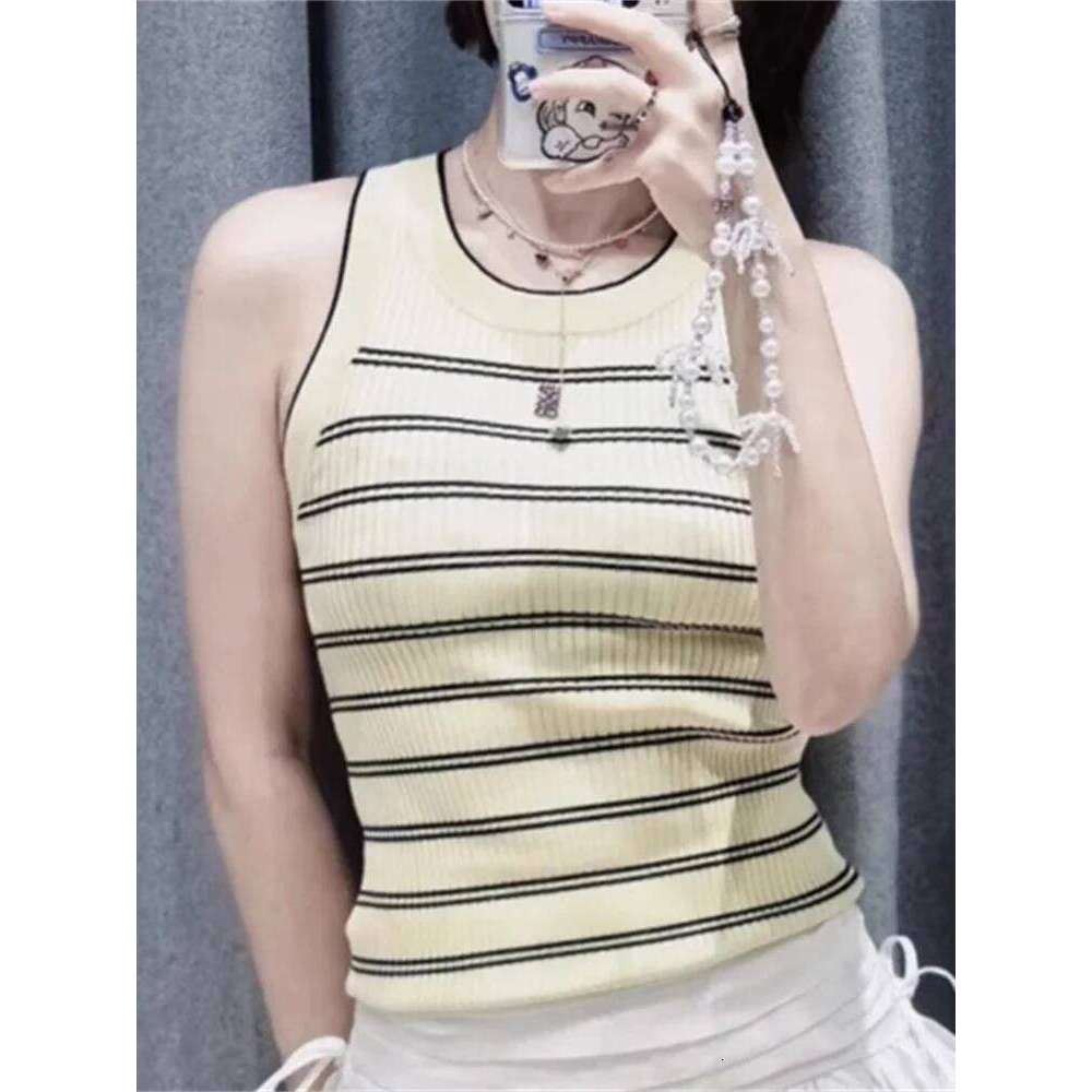 New Women's Stripes Fashion Slim Fit Sleeveless Knitted Sweater Vest Mdng260330