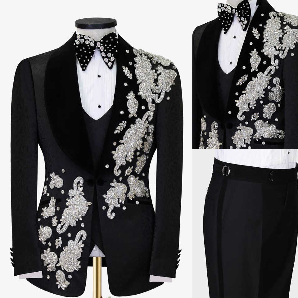 Designer Appliques Wedding Suits For Groom Shawl Lapel Single Breasted Tuxedos 3 Pcs Jacket Pants Vest Party Prom Customized