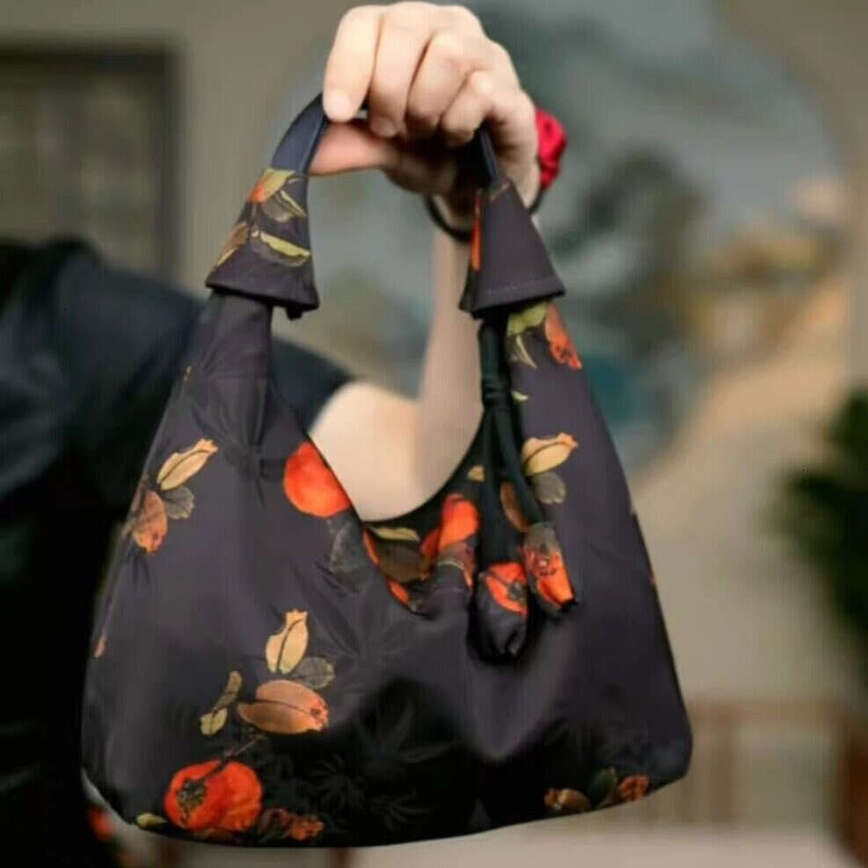 Jin Feng Original Xiangyun Silk Underarm Chinese Style Simple Versatile Crossbody Genuine Leather Bag High-End Gift Handbag Premium Feel